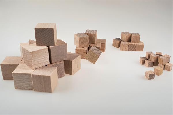 Holzwürfel 20x20x20 mm